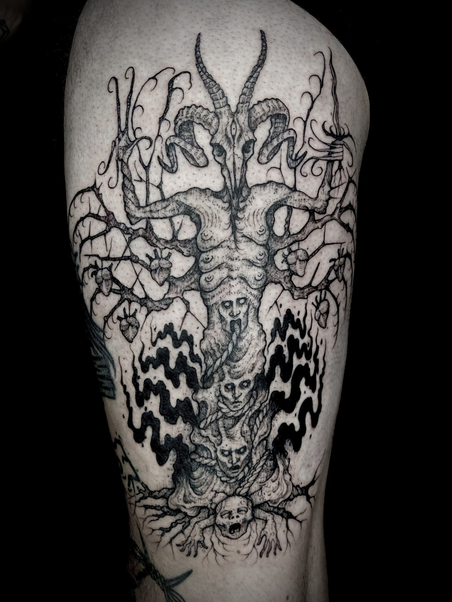 Gabriel Virosus - La Boucherie Moderne - Bruxelles tattoo